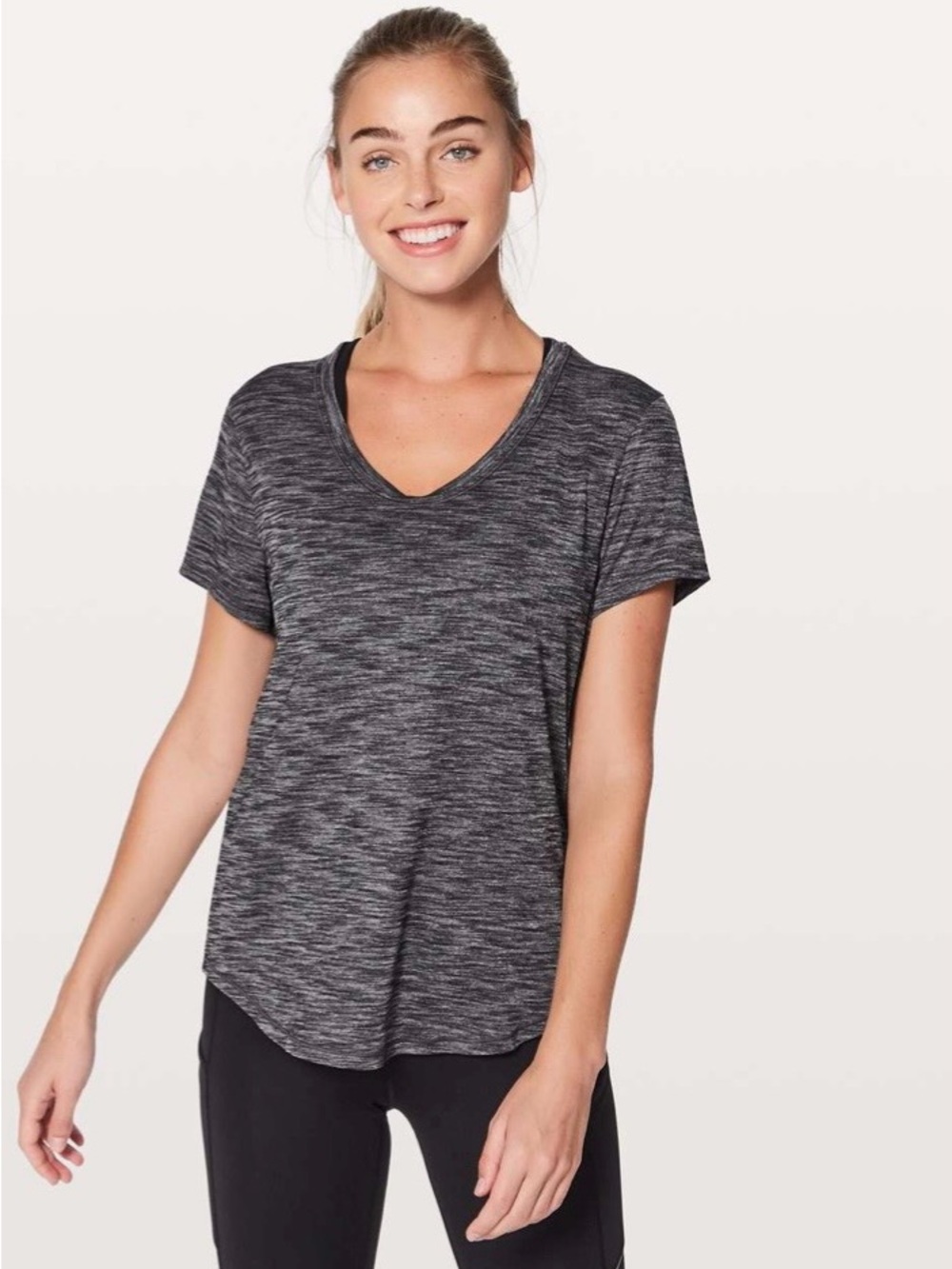 Lululemon meant to move Tee size 8